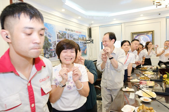 Sinh nhật tháng 9-10: Thêm yêu thương, thêm gắn bó